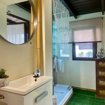 Aloha, Piscina Privada, Playa Y Barbacoa Апартаменты *