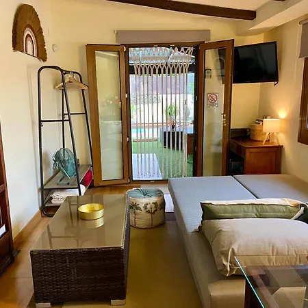 Apartment Bungalow Aloha, Piscina Privada, Playa Y Barbacoa