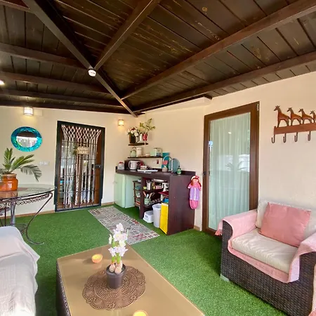 Aloha, Piscina Privada, Playa Y Barbacoa Apartmán *